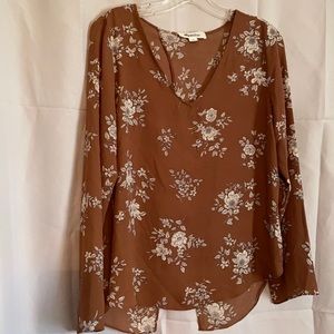 Long sleeve blouse by Alice Blue, size M